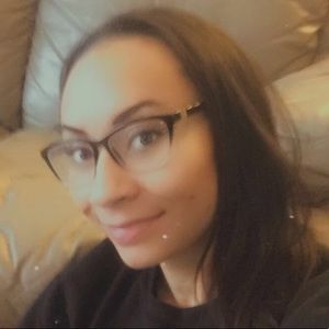 Meet your Posher, Sasha